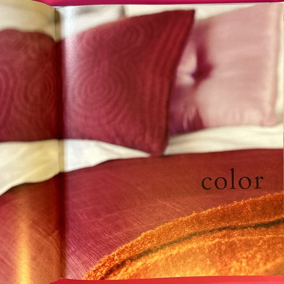 Pottery Barn Design Book, Bedrooms, Ideas and Inspiration for Stylish Space - Picture 9 of 9
